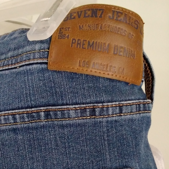 2/$15 Seven7 Slim Straight Fit Jeans 38x30 - Picture 4 of 6
